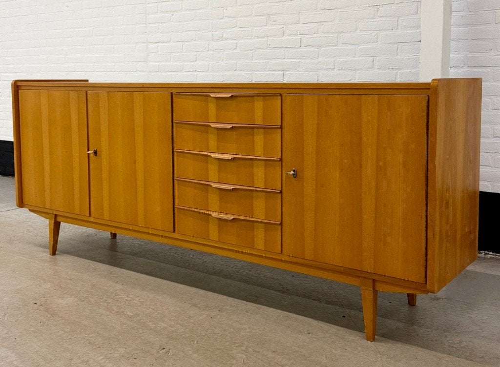 Vintage Designer Dressoir, Huis en Inrichting, Kasten | Ladekasten, Ophalen