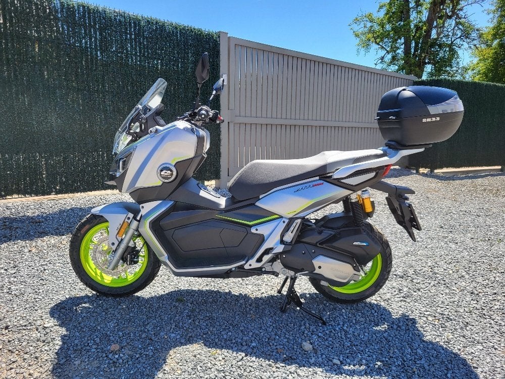 Moteur QJ ATR 125cc, Motos, Scooter, Entreprise, Permis Moto A1 minimum, QJ Motor