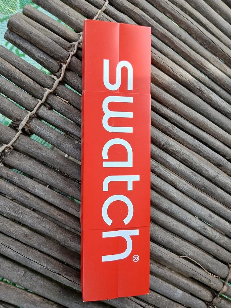 Swatch horloge klassiek en duidelijk. Zo goed als nieuw, Handtassen en Accessoires, Horloges | Heren, Ophalen, Kunststof, Polshorloge
