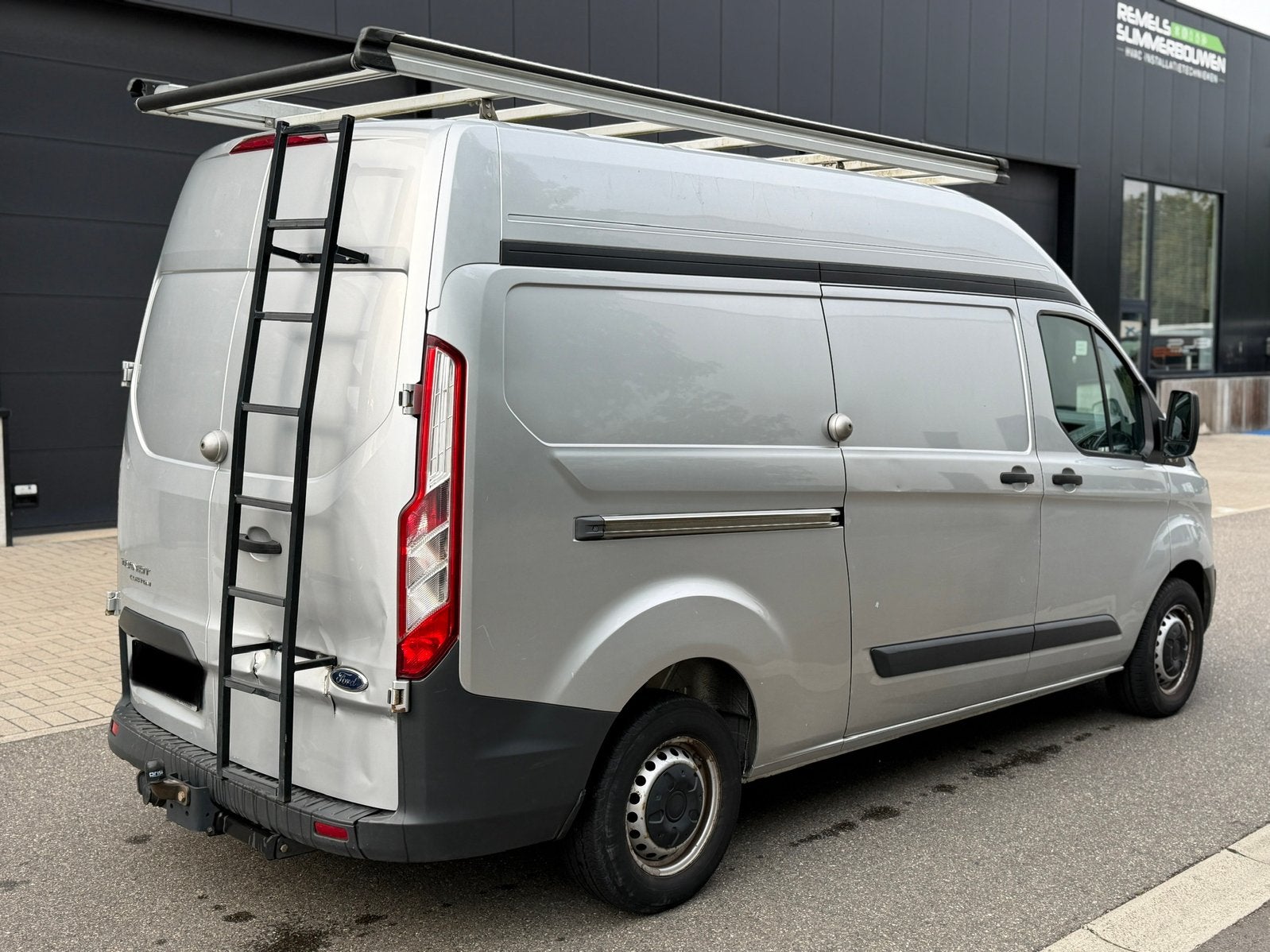 FORD CUSTOM 2.2diesel, Auto's, Euro 5, Bedrijf, Ford, Zilver of Grijs