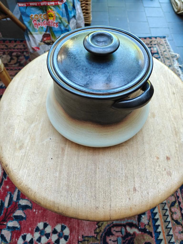 Pot