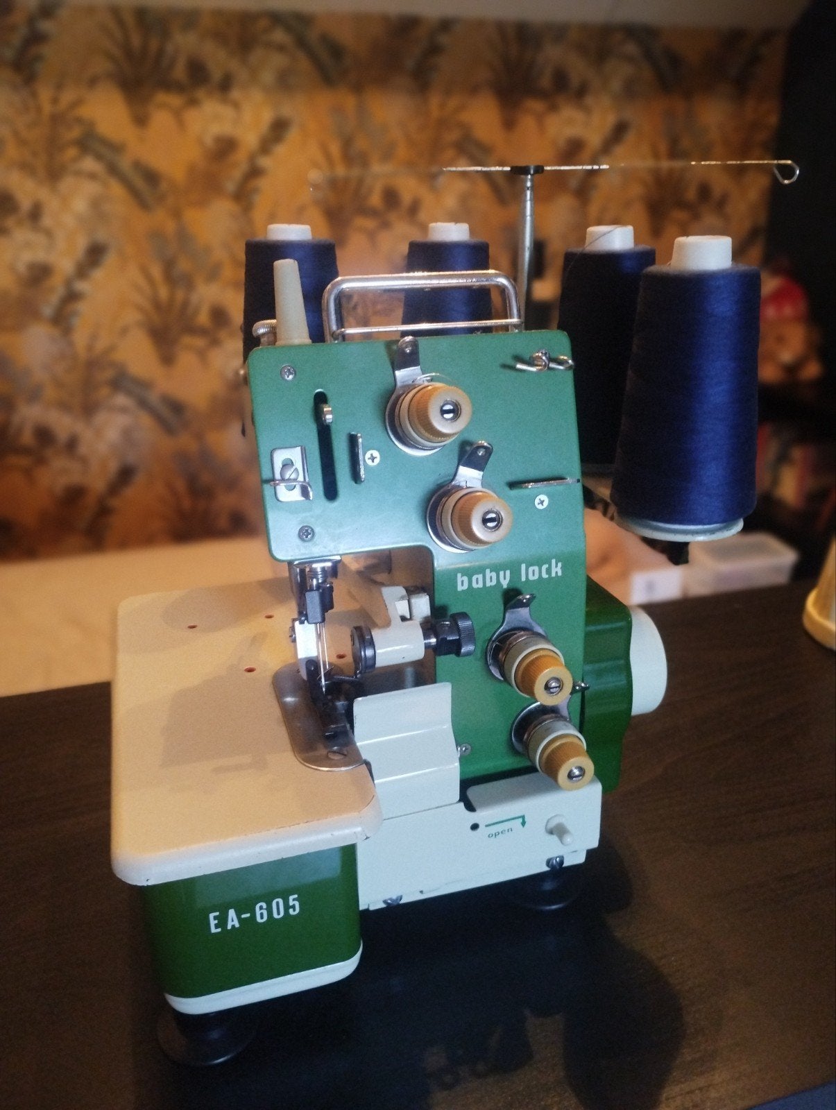 Babylock EA-605, Ophalen, Gebruikt, Naaimachine, Overige merken