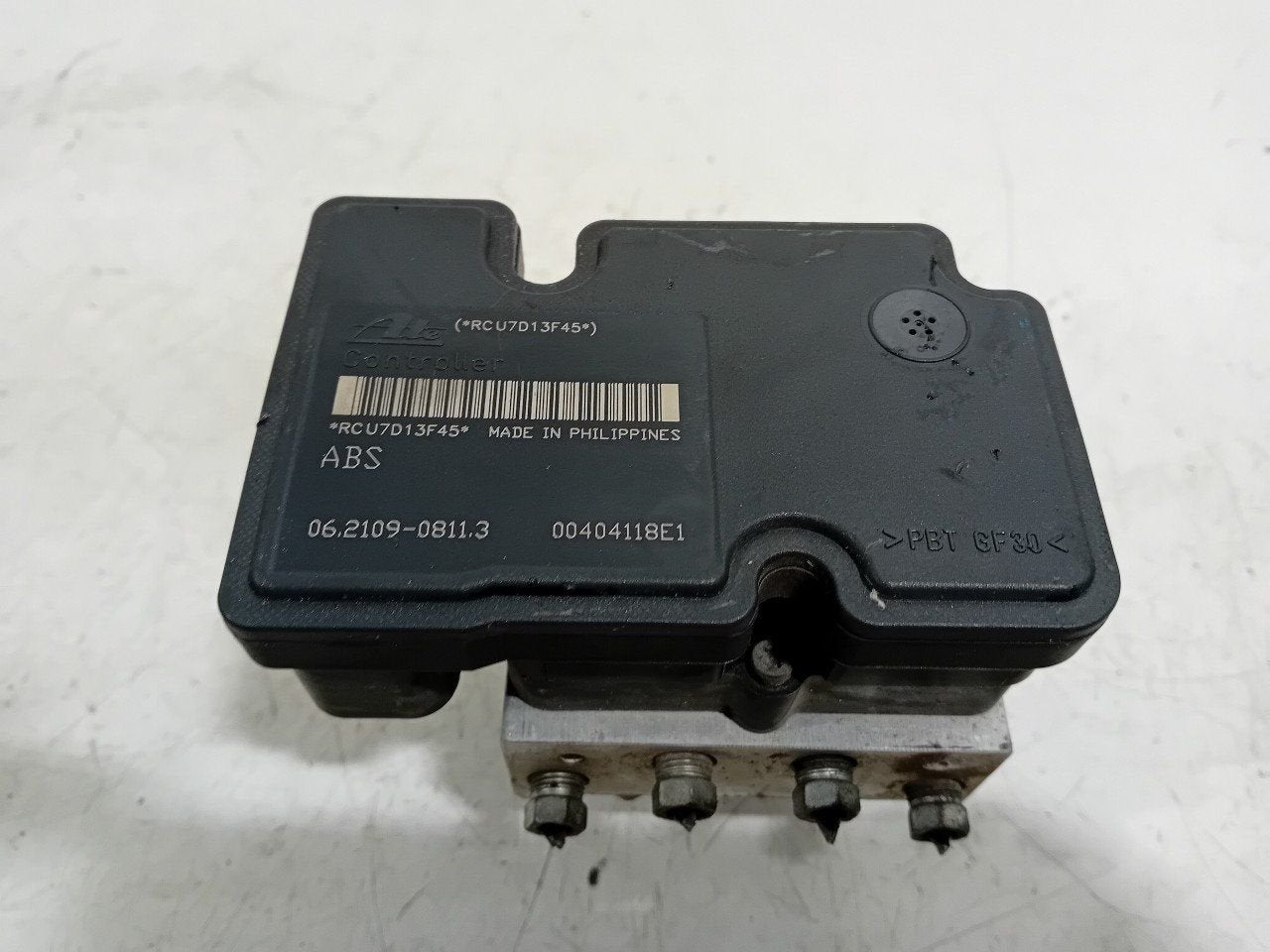 Abs pomp Suzuki Swift, Onderdelen@venauto.nl, Van der Ven Autorecycling B.V., Gebruikt, Ettenseweg 76, 4706 PB Roosendaal, The Netherlands