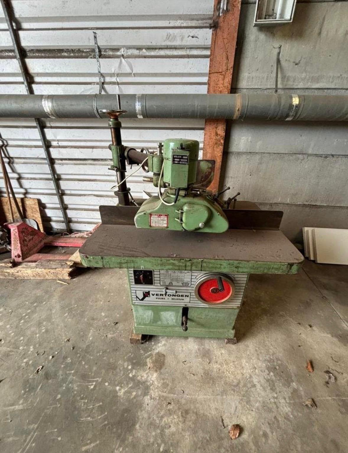 Schrijnwerk machines, Ophalen