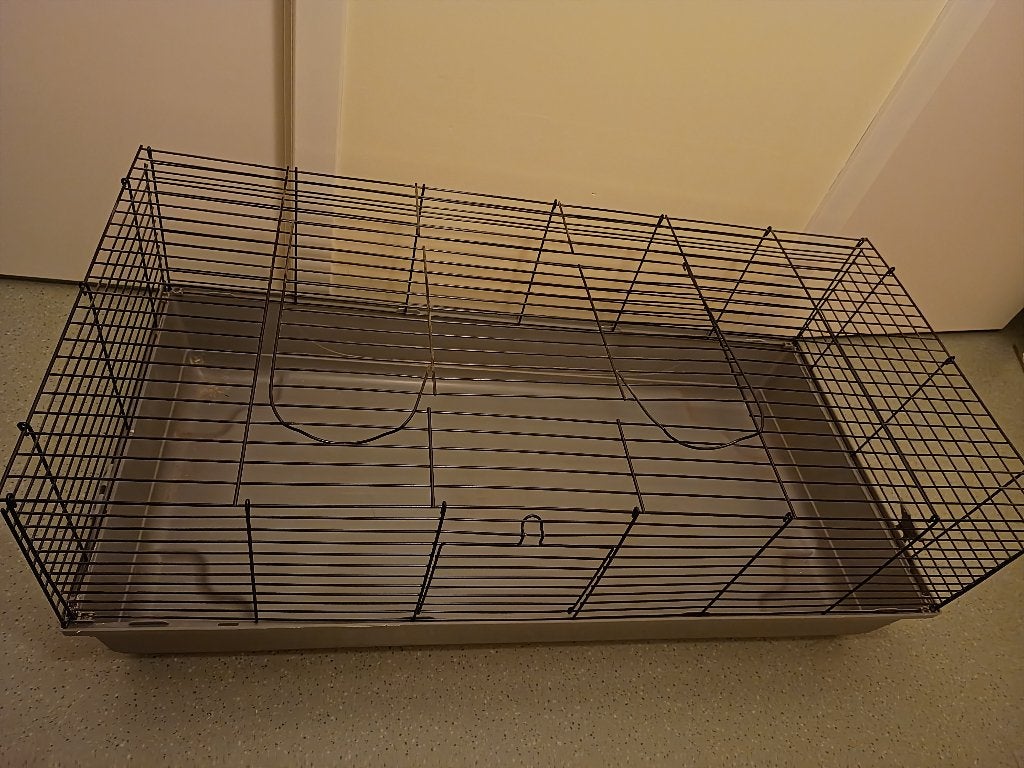 Mooi konijnenhok (117 x 56,5 x 42,5 cm) – Goede staat!, Dieren en Toebehoren, Kooi, 110 cm of meer, Cavia, Zo goed als nieuw