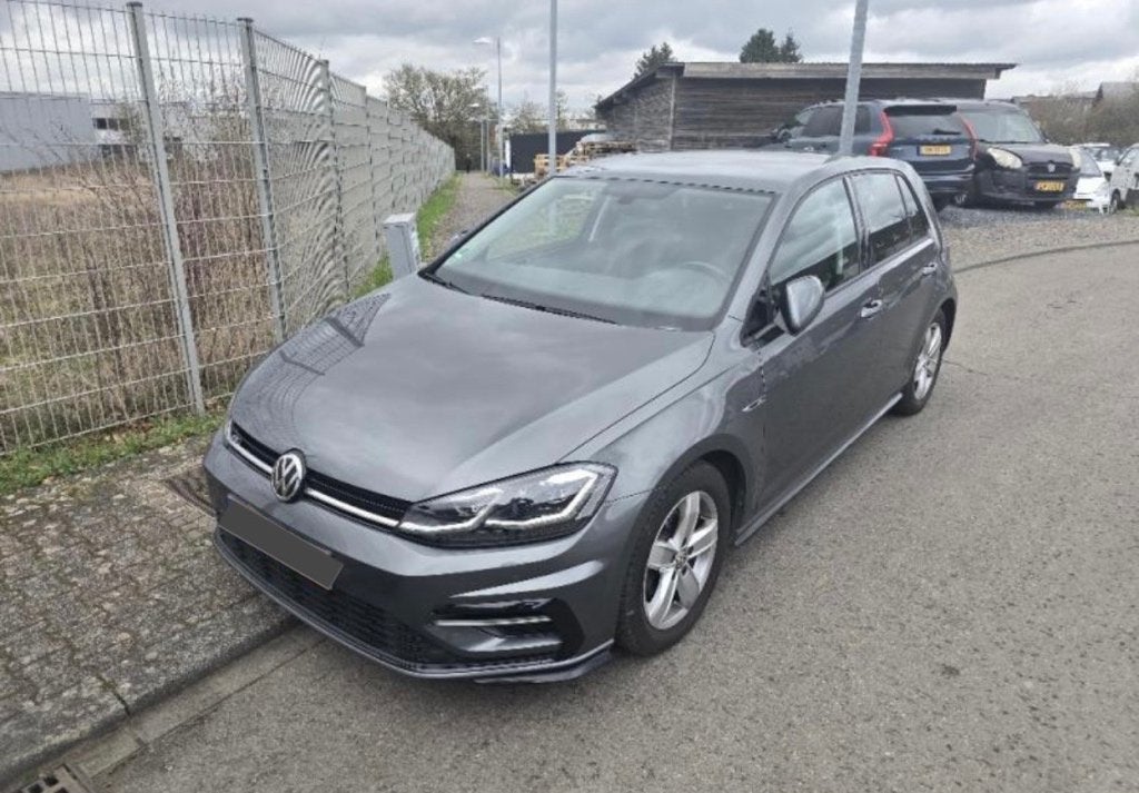 Volkswagen Golf 1.0TSI R-Line DSG 1er Prop Garantie 12 Mois, Autos, Argent ou Gris, Achat, Euro 6, Entretenue par le concessionnaire