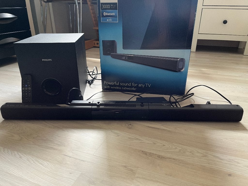 Philips Haut-parleur Soundbar HLT3140B (200W), Enlèvement ou Envoi, Comme neuf, Barre de son, Philips