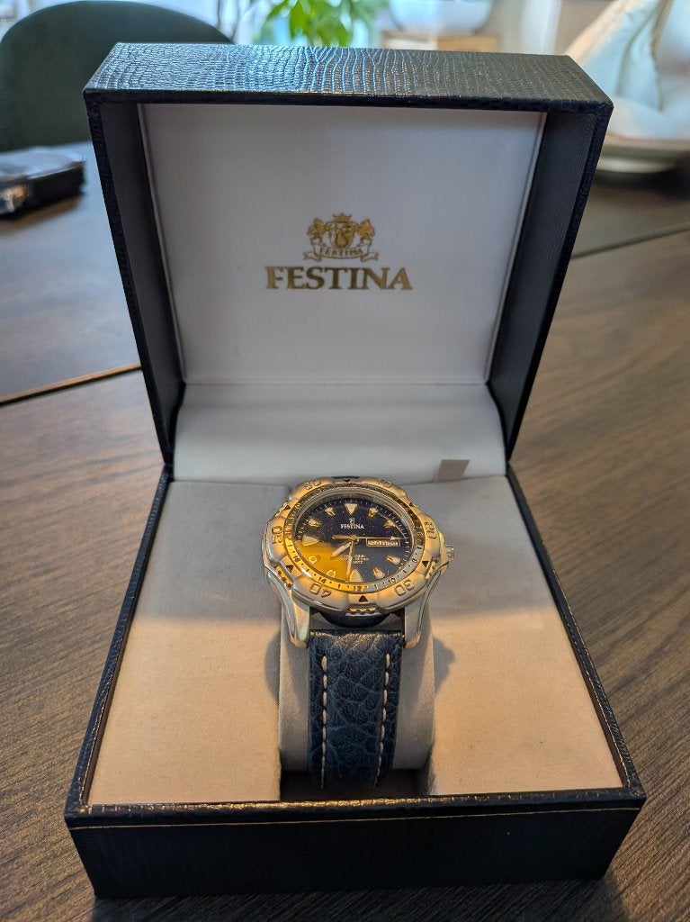 Festina Quartz herenhorloge, Overige merken, Overige materialen, Polshorloge, Kunststof