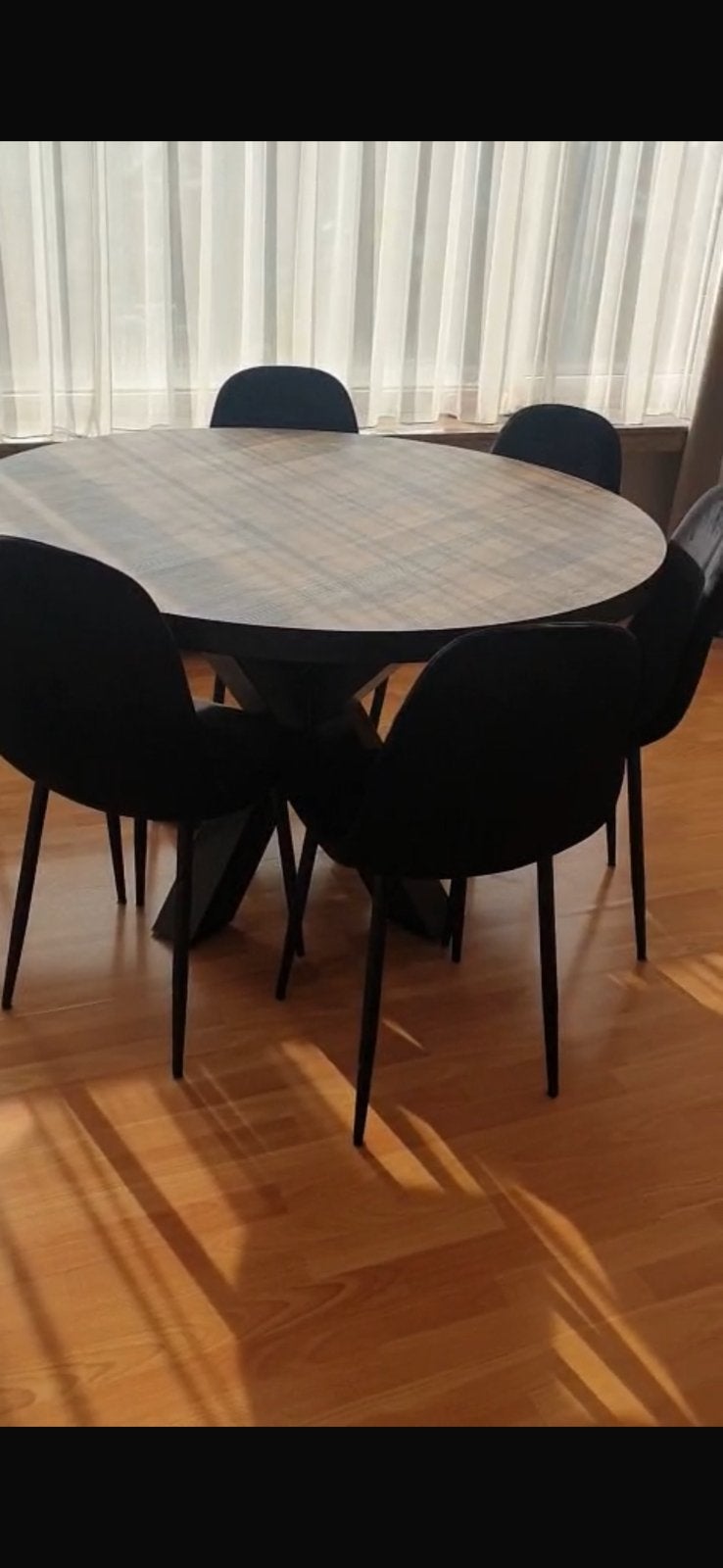 Ronde tafel 130cm met 6 stoelen, Huis en Inrichting, Tafels | Eettafels, Ophalen, Zo goed als nieuw