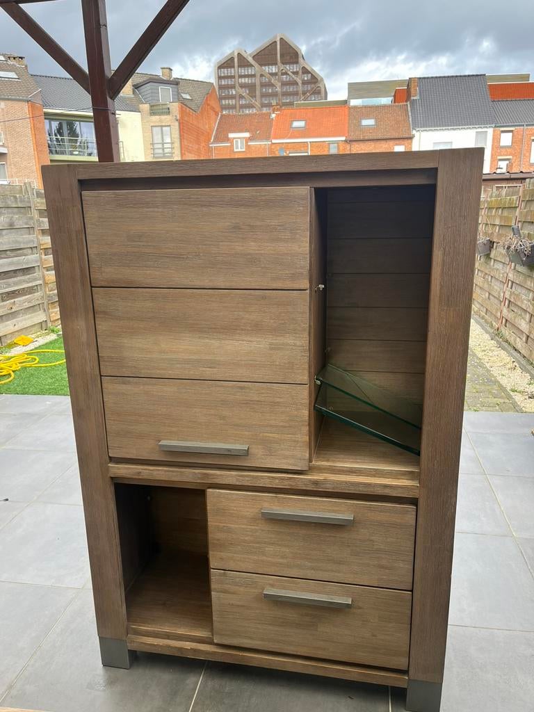 Barkast henders en hazel, Ophalen, Zo goed als nieuw