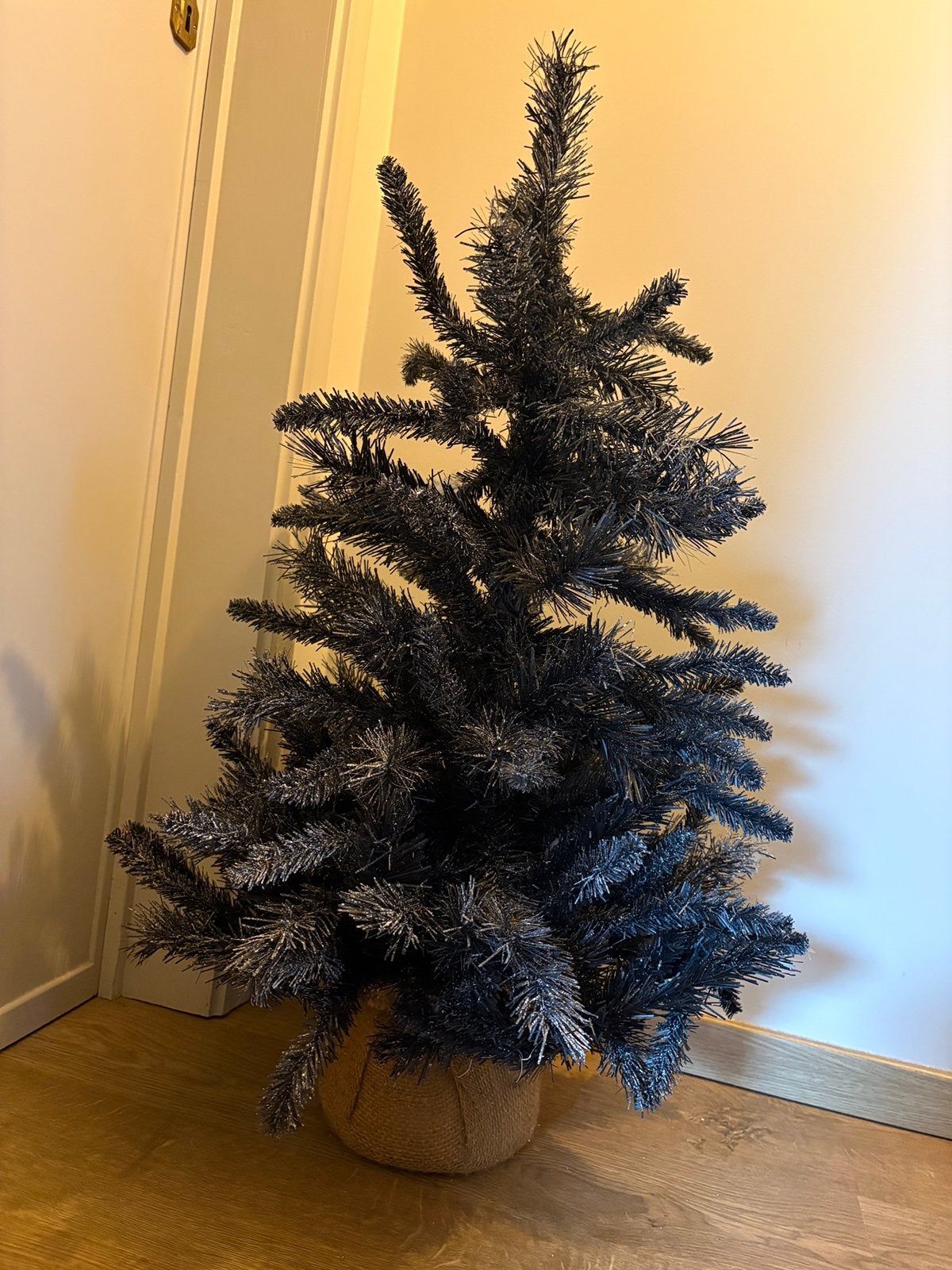 Zwarte met wit kerstboom 80 cm, Ophalen, Zo goed als nieuw