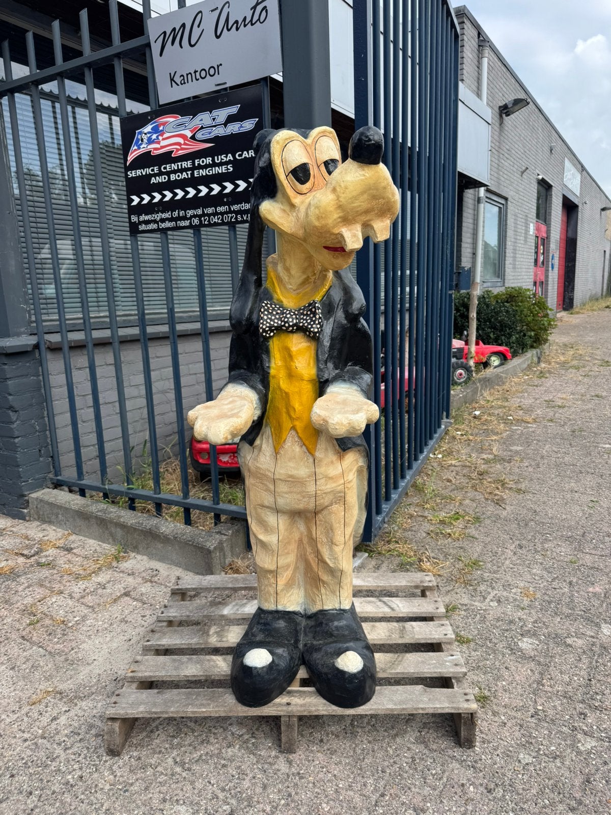 Image agrandie de Goofy in Smoking, Enlèvement, Utilisé, Fantasy