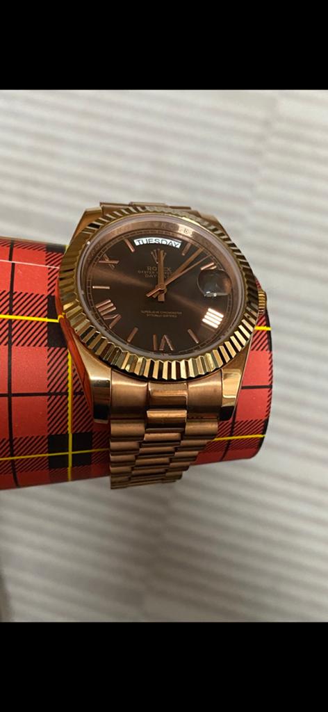 Montre automatique day date 40mn rose, Handtassen en Accessoires, Horloges | Heren, Ophalen, Zo goed als nieuw