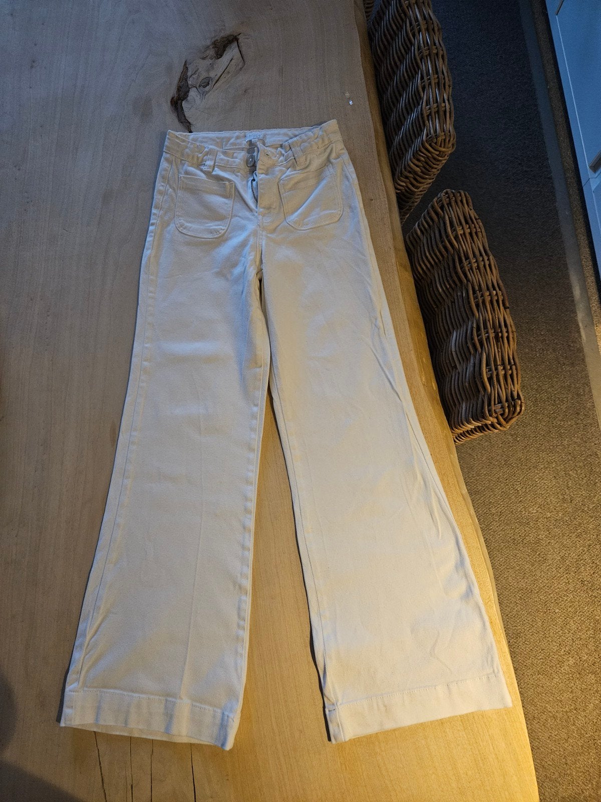 Witte meisjes broek maat 176, Kinderen en Baby's, Kinderkleding | Maat 176, Gebruikt, Meisje, Frizzle by Bel & Bo, Ophalen