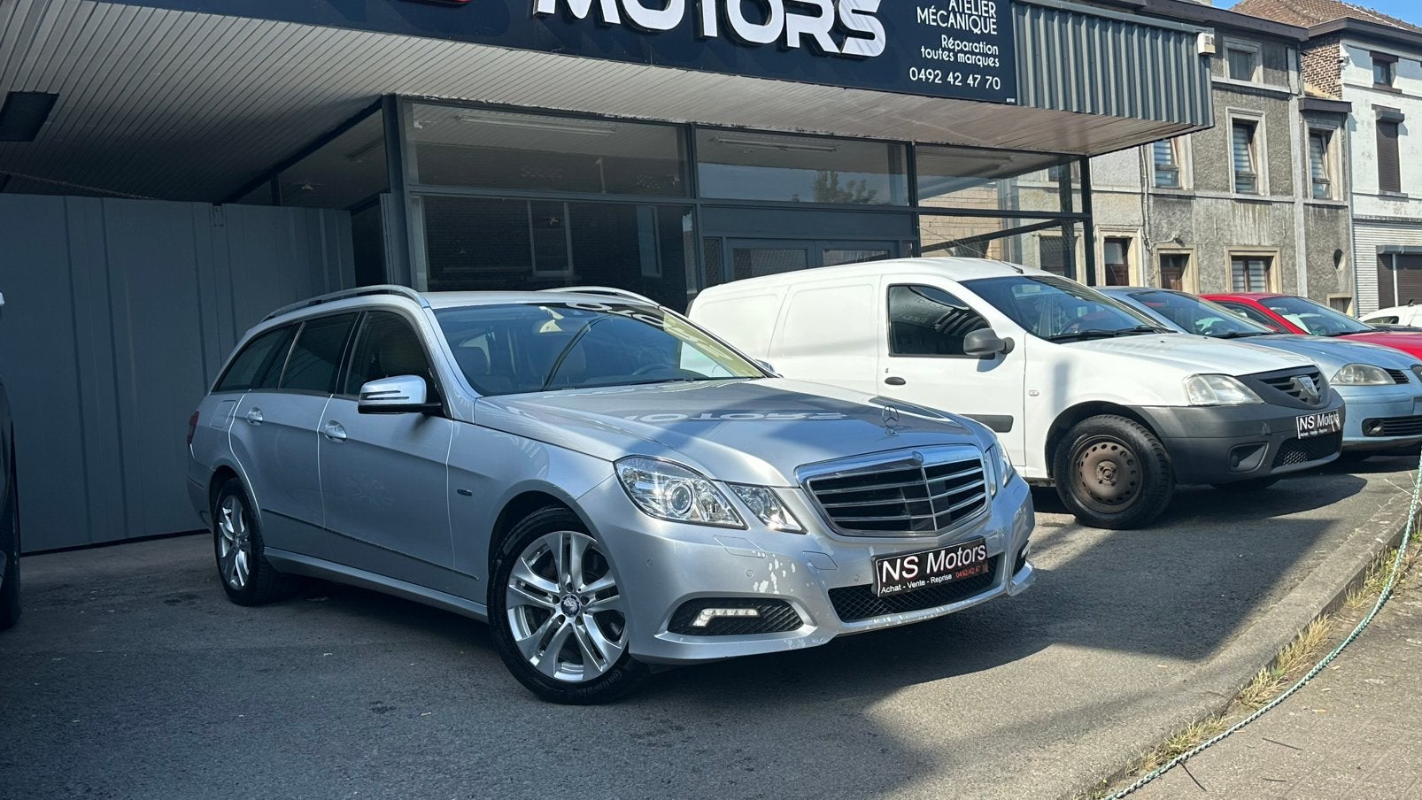 || Mercedes e250 automatique 7 place ||, Autos, Achat, Beige, Entreprise, 7 places