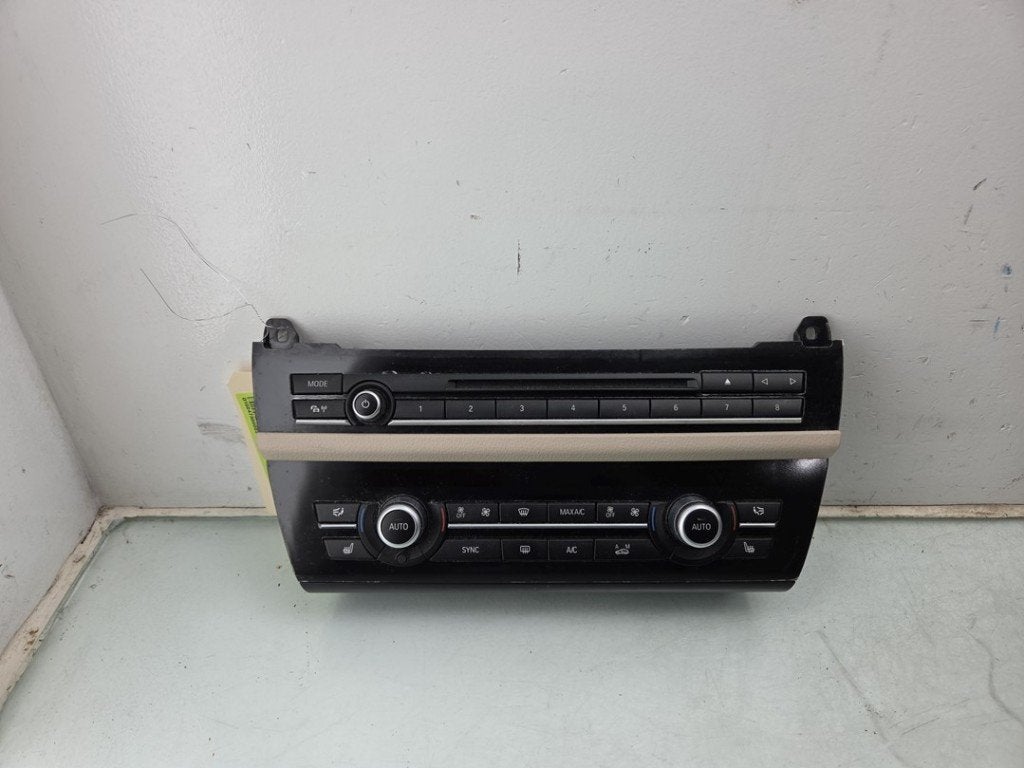 BEDIENINGSPANEEL VERWARMING BMW 5 serie (F10), Gebruikt, BMW, Petuelring 130
80809  München, DE, Bayerische Motoren Werke AG