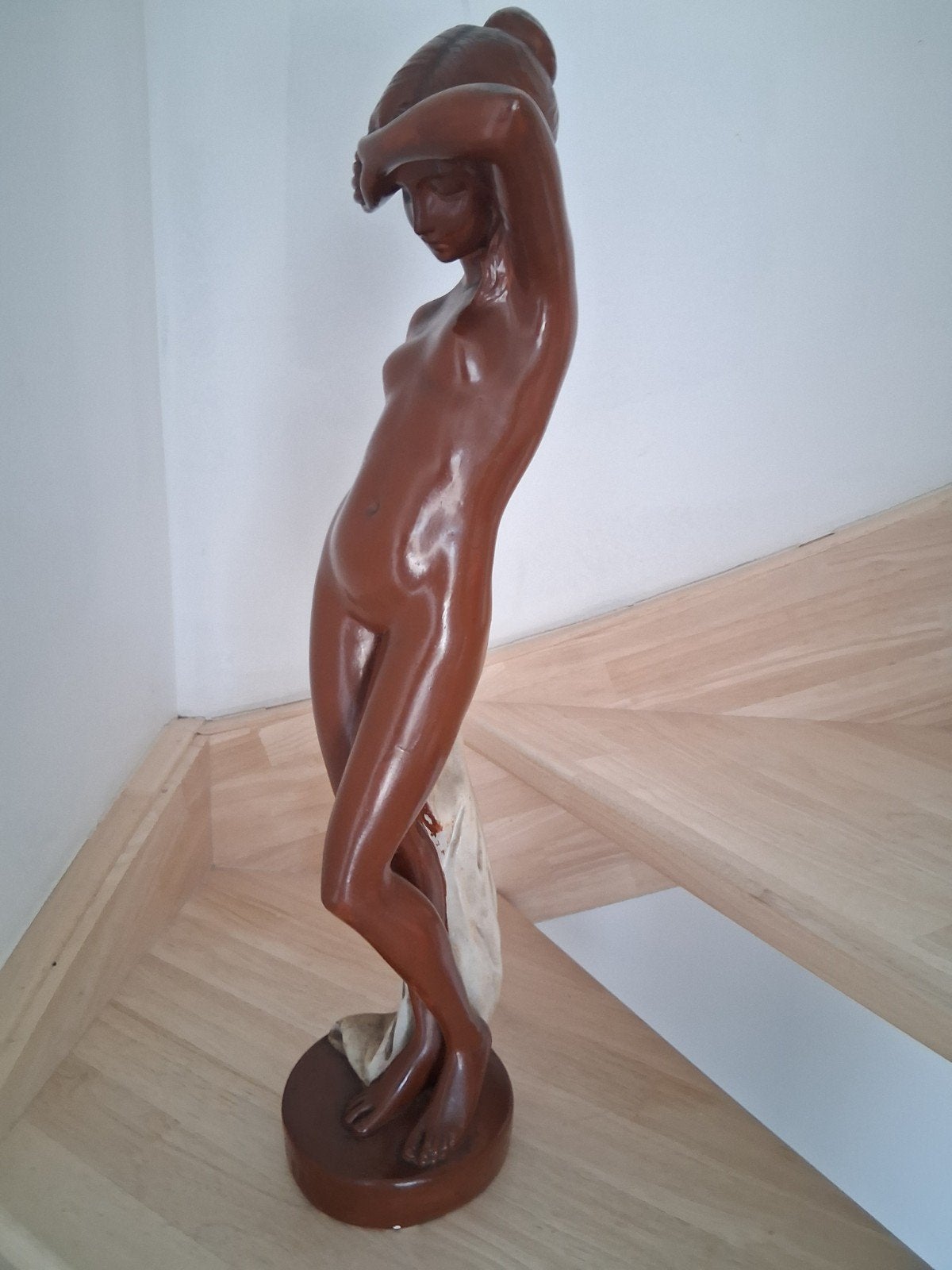 Pracht keramisch beeld gesigneerd, Antiek en Kunst, Kunst | Beelden en Houtsnijwerken, Ophalen of Verzenden, Beeld