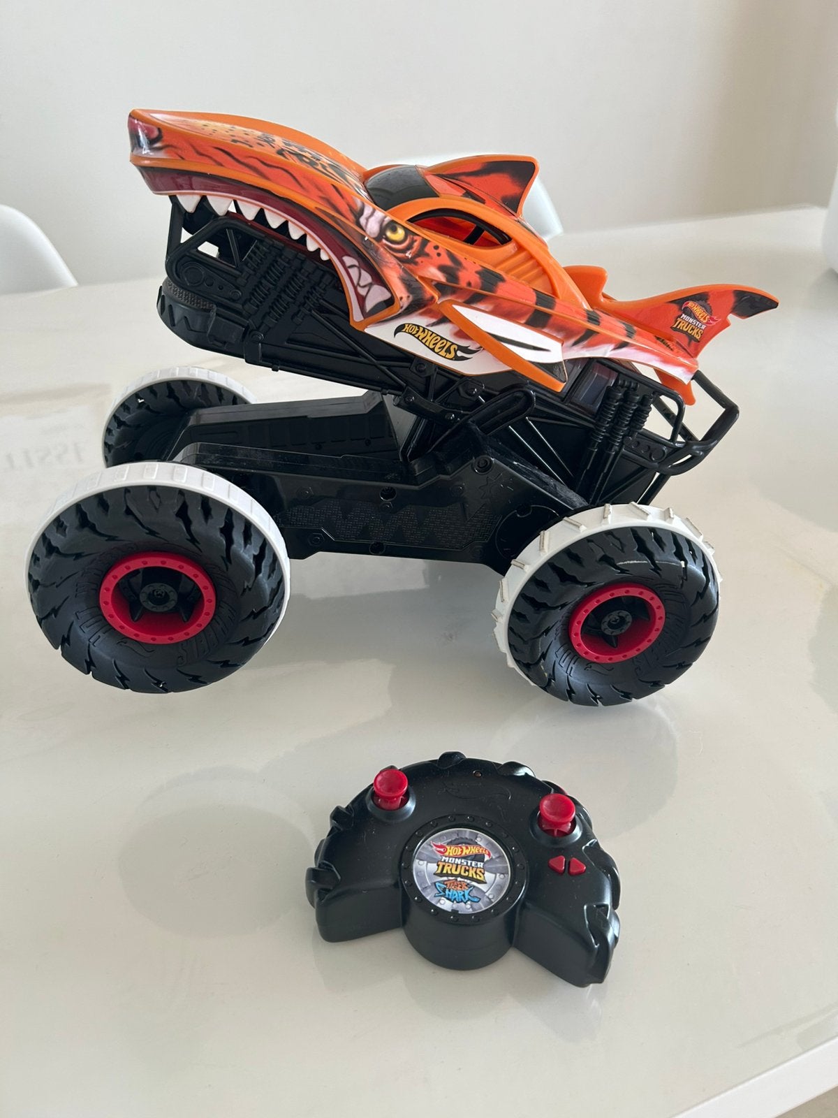 Hotwheels auto op afstandsbediening, Ophalen, Zo goed als nieuw