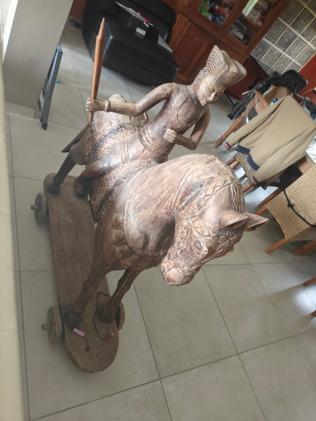 cheval avec combattant indonésien, Sculpture sur bois, Bois, Indonésie, Enlèvement