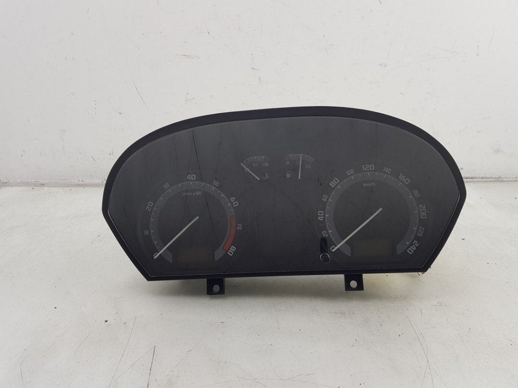 INSTRUMENTS DE BORD Skoda Fabia (6Y2) (01-1999/03-2008), Utilisé, Skoda