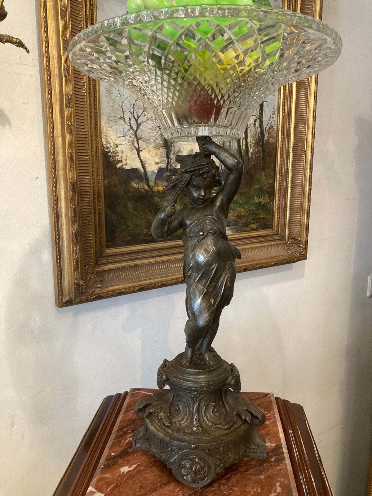 Antiek legering kindje met fruitschaal 52 cm hoog, Antiek en Kunst, Ophalen