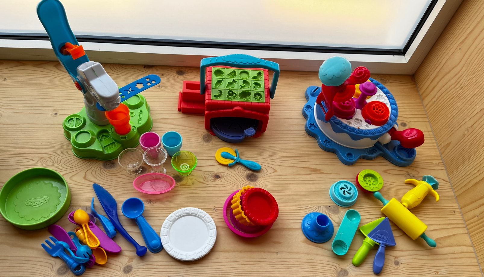 Play-doh ijsjesmaker, pizza oven en bakkerij, Kinderen en Baby's, Ophalen, Gebruikt, Knutselen