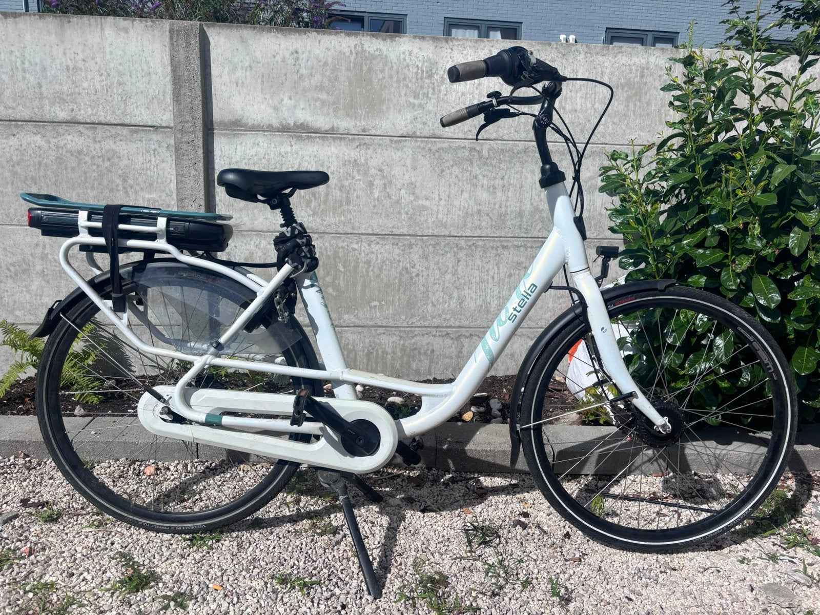 Elektrische fiets, Fietsen en Brommers, Ophalen, Zo goed als nieuw