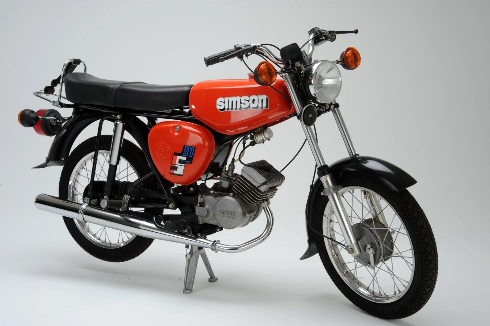 GEZOCHT SIMSON S51, 49 cc, Klasse B (45 km/u), 4 versnellingen, Ophalen