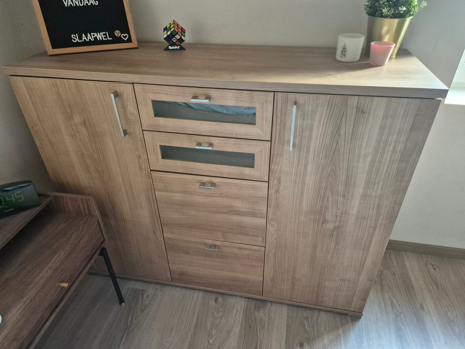 Dressoir, Ophalen