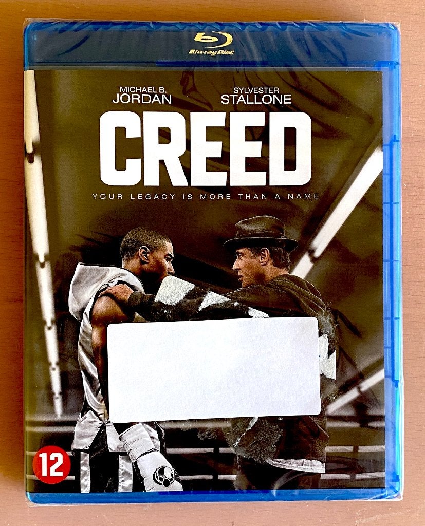 CREED (S.Stallone, Michael B.Jordan) /// NEUF / Sous CELLO, CD & DVD, Blu-ray, Neuf, dans son emballage, Autres genres, Blu-ray