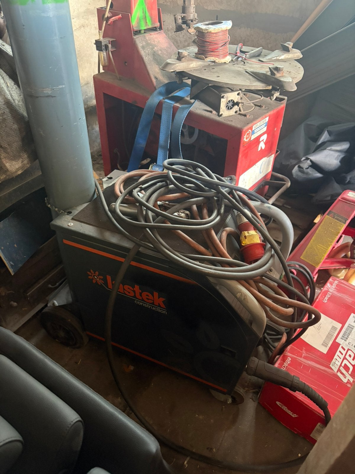 Lastek emigma 190 halfautomaat, Doe-het-zelf en Bouw, Ophalen, Zo goed als nieuw