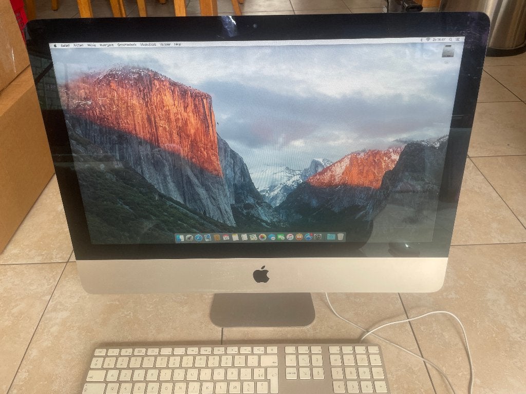 iMac 21.5 inch 2.8Ghz Late 2015, Computers en Software, Apple Desktops, Ophalen, Gebruikt, 2 tot 3 Ghz, IMac