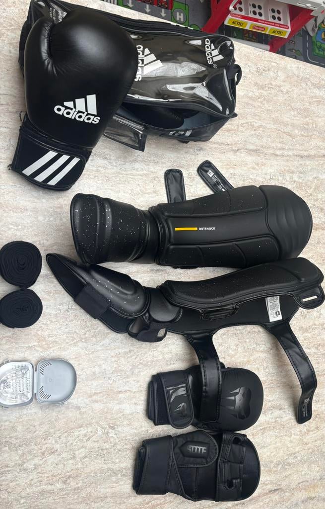 Mma/boks grief, Maat L, Ophalen of Verzenden