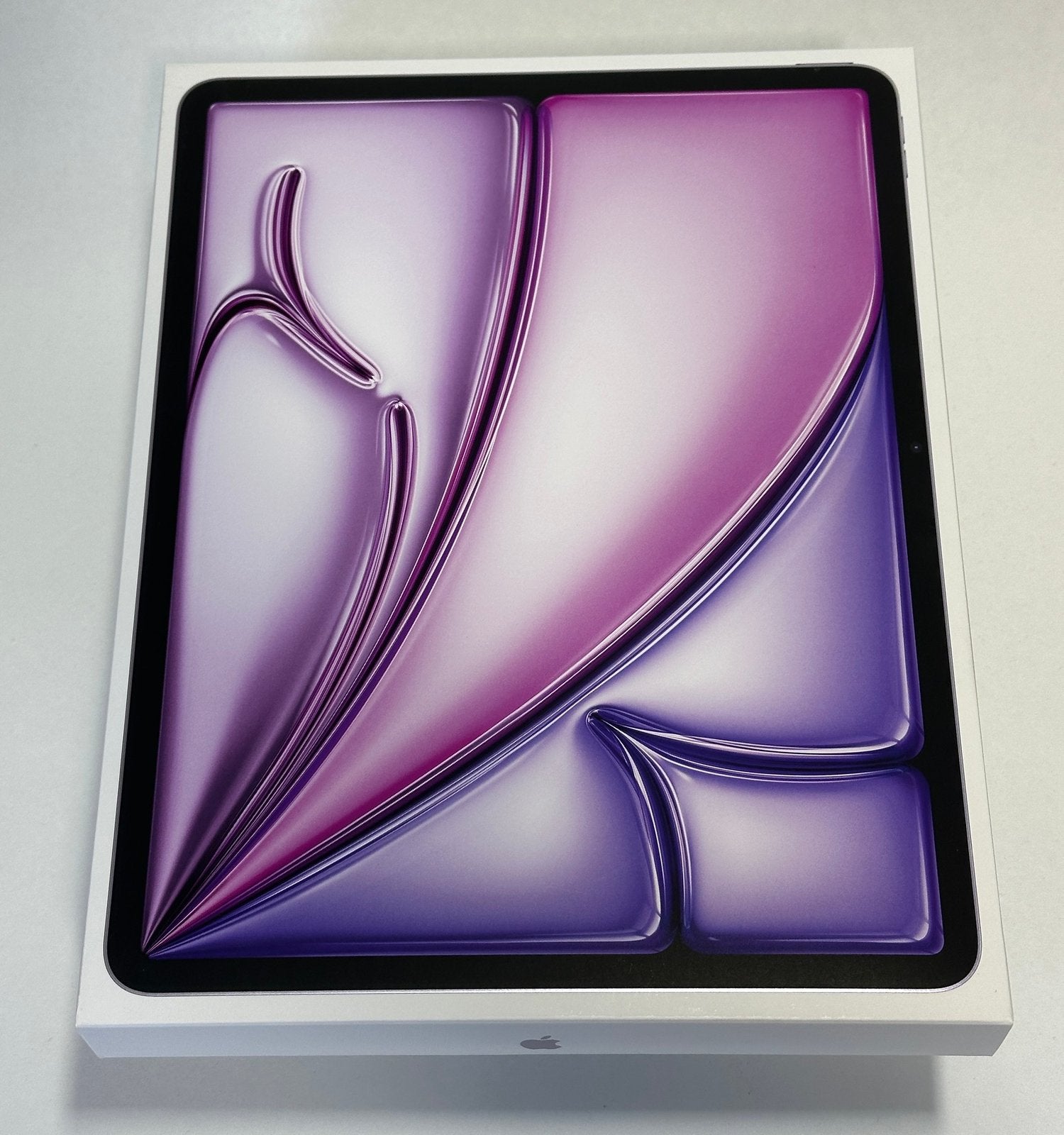 iPad Air 13 inch M2 256GB, Starlight & Purple Nieuw in Doos, Computers en Software, Apple iPads, 13 inch of meer, Overige kleuren