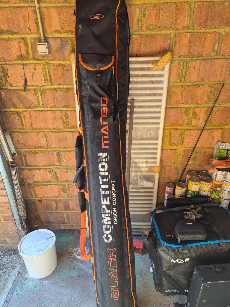 Fourreau de peche, Enlèvement, Utilisé, Coffre ou Sac