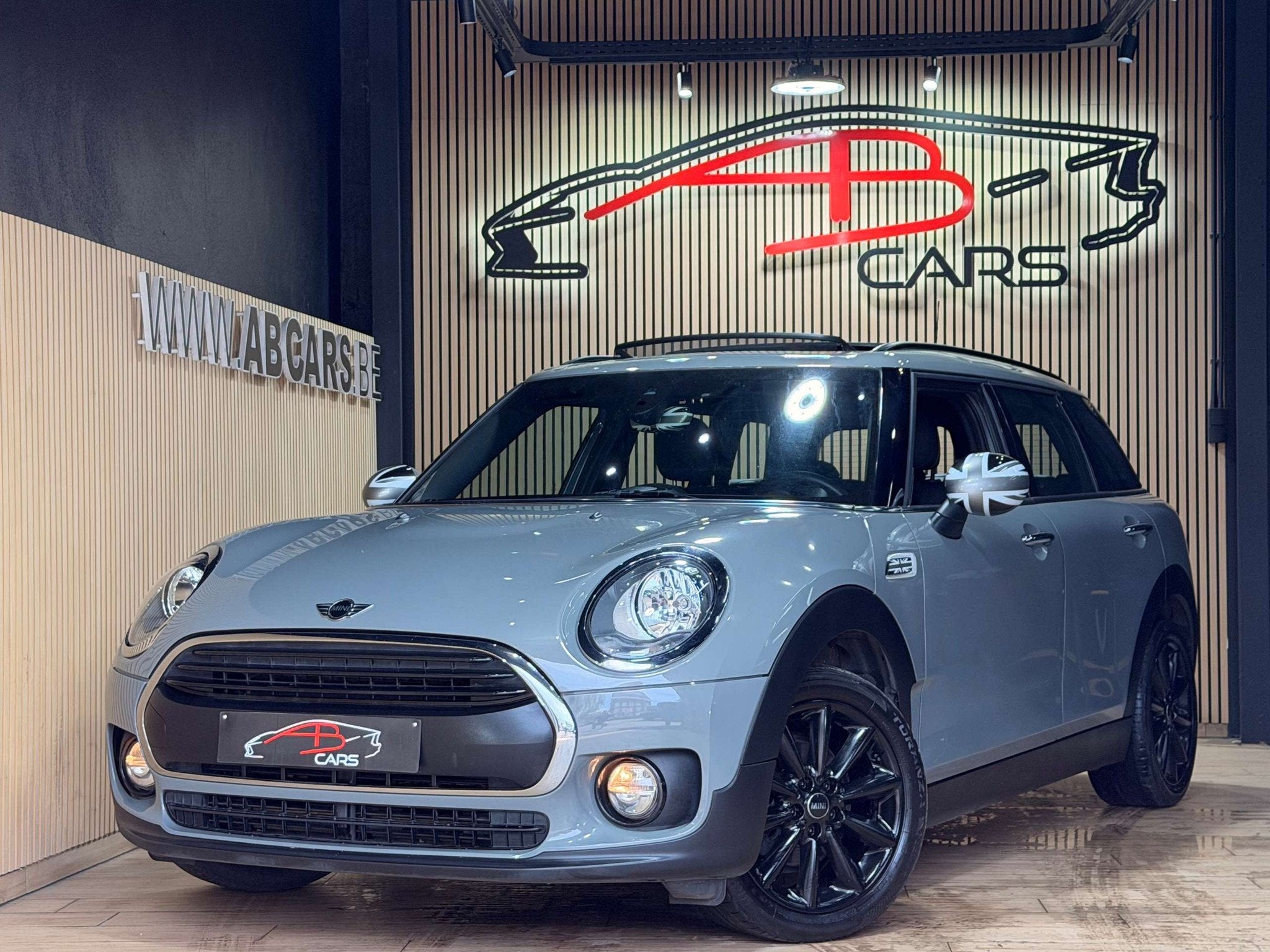 MINI One D Clubman 1.5 D One * GARANTIE 12 MOIS * 1ER PROPRI, Auto's, Mini, Stof, Gebruikt, 116 pk, Startonderbreker
