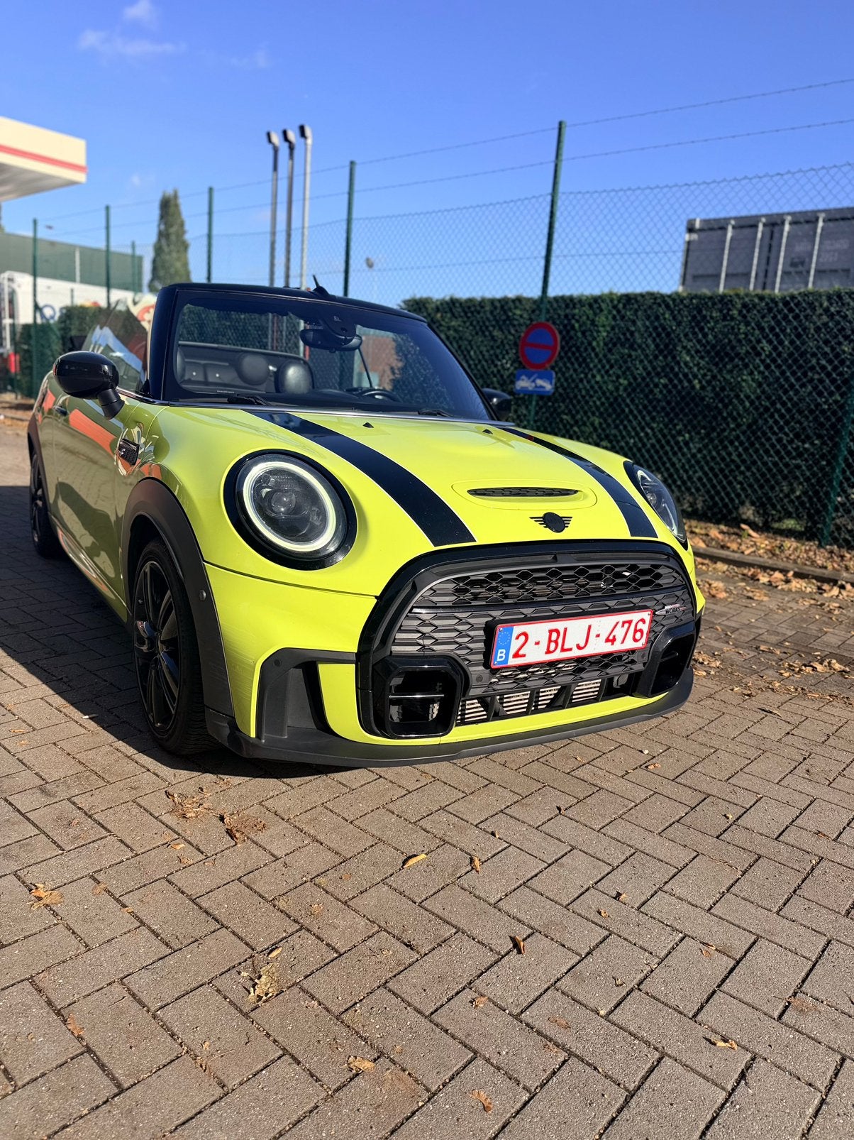 Mini cooper S JCW cabrio, Auto's, Cabriolet, Leder, Particulier, Dealer onderhouden