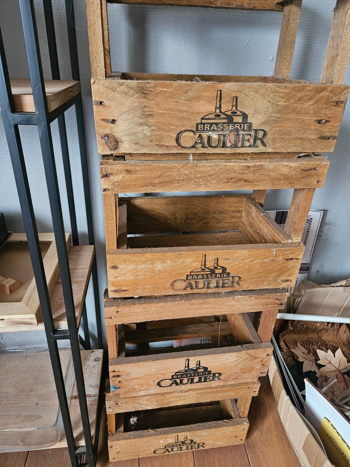 Houten kratten Paix Dieux 9 stuks, Ophalen, Krat