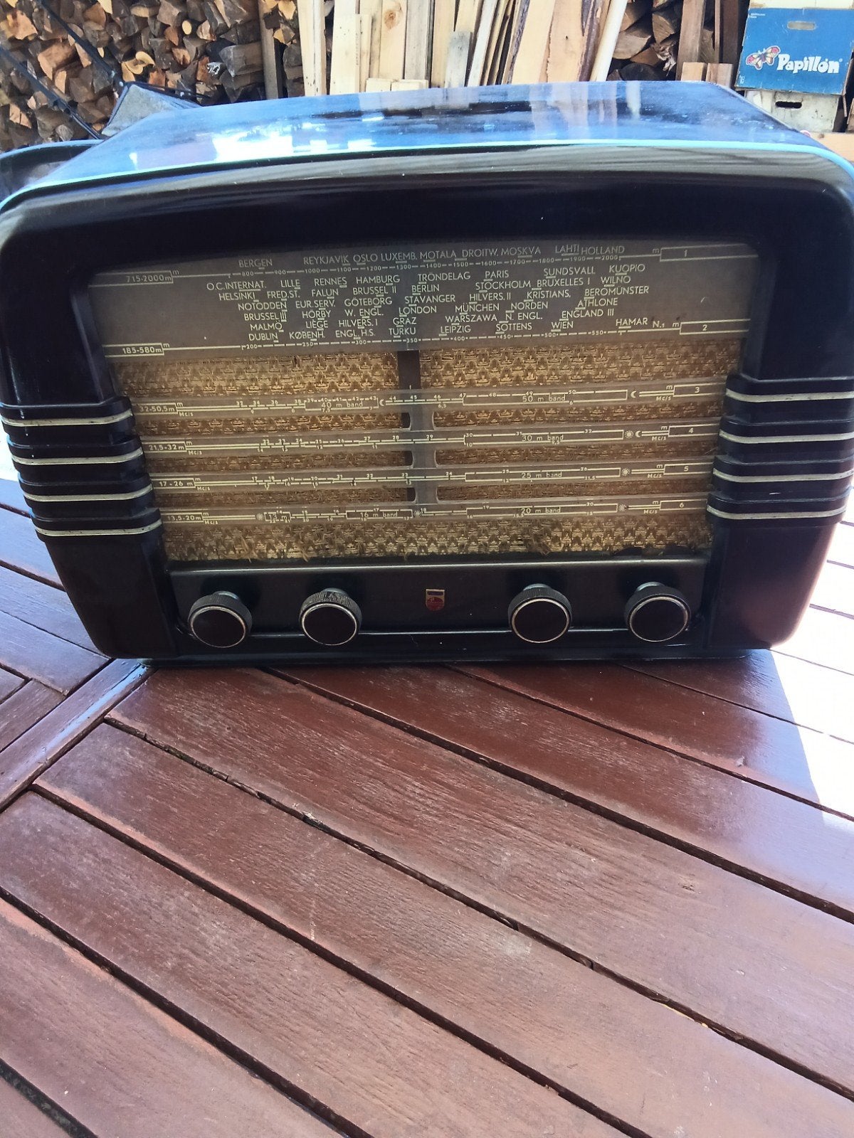 Philips radio de 1948, Ophalen, Radio