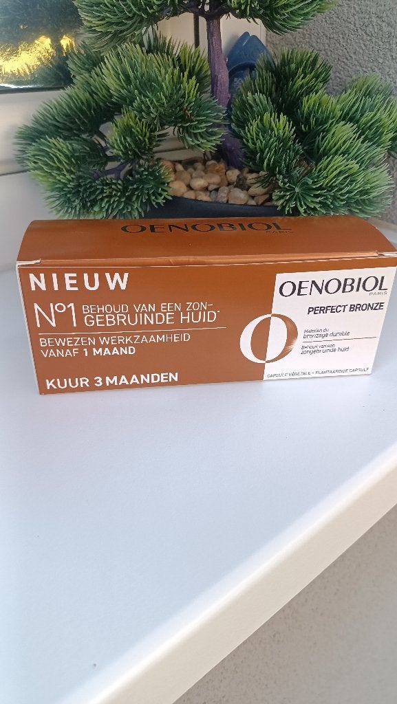 Cure de 3 mois Oenobiol Perfect Bronze, Handtassen en Accessoires, Uiterlijk | Lichaamsverzorging, Ophalen of Verzenden, Nieuw