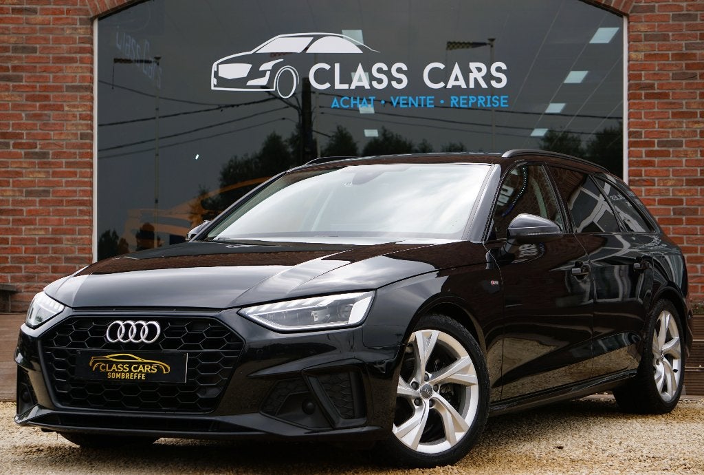 AUDI A4 Avant 30TDi S-line AUTO COCKPIT DYNAMIQUE CAM CARNET, Auto's, Audi, 4 cilinders, A4, Zwart, Leder