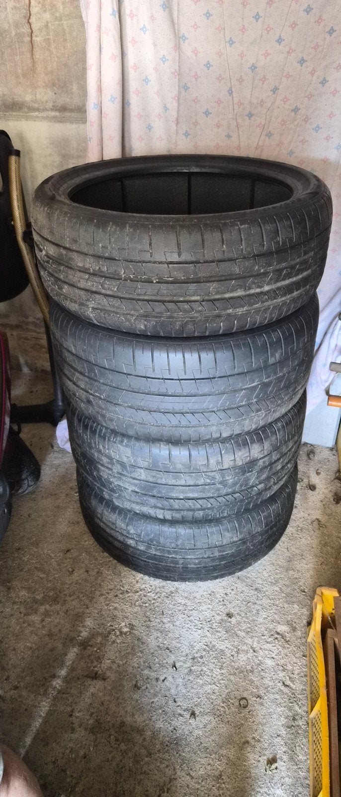 Pneus pirelli P zéro, Enlèvement