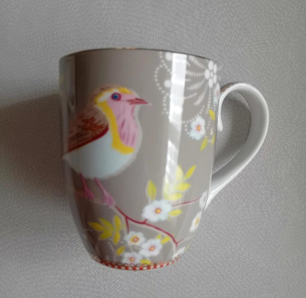 Mok van Pip Studio, Huis en Inrichting, Keuken | Servies, Ophalen of Verzenden, Zo goed als nieuw, Overige stijlen, Kop(pen) en/of Schotel(s)