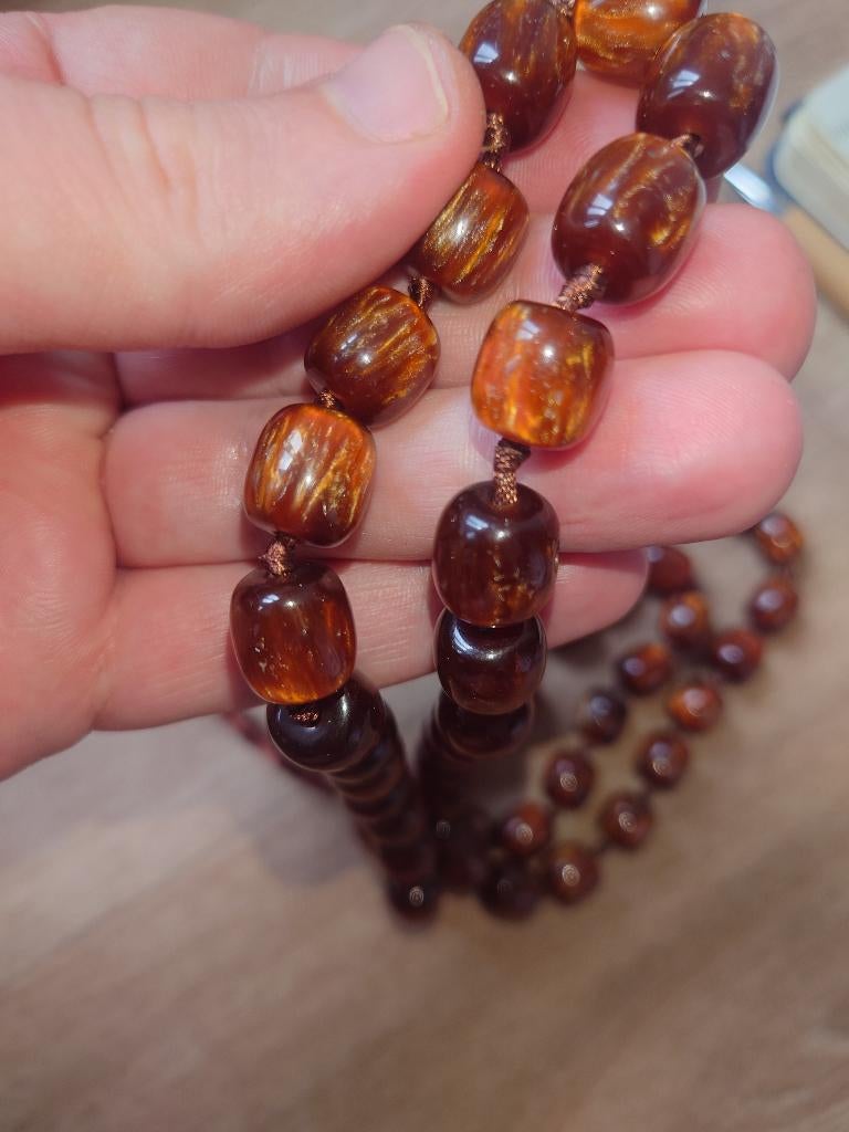 vintage amberkleurige bakelieten kralen, Handtassen en Accessoires, Kettingen, Ophalen of Verzenden