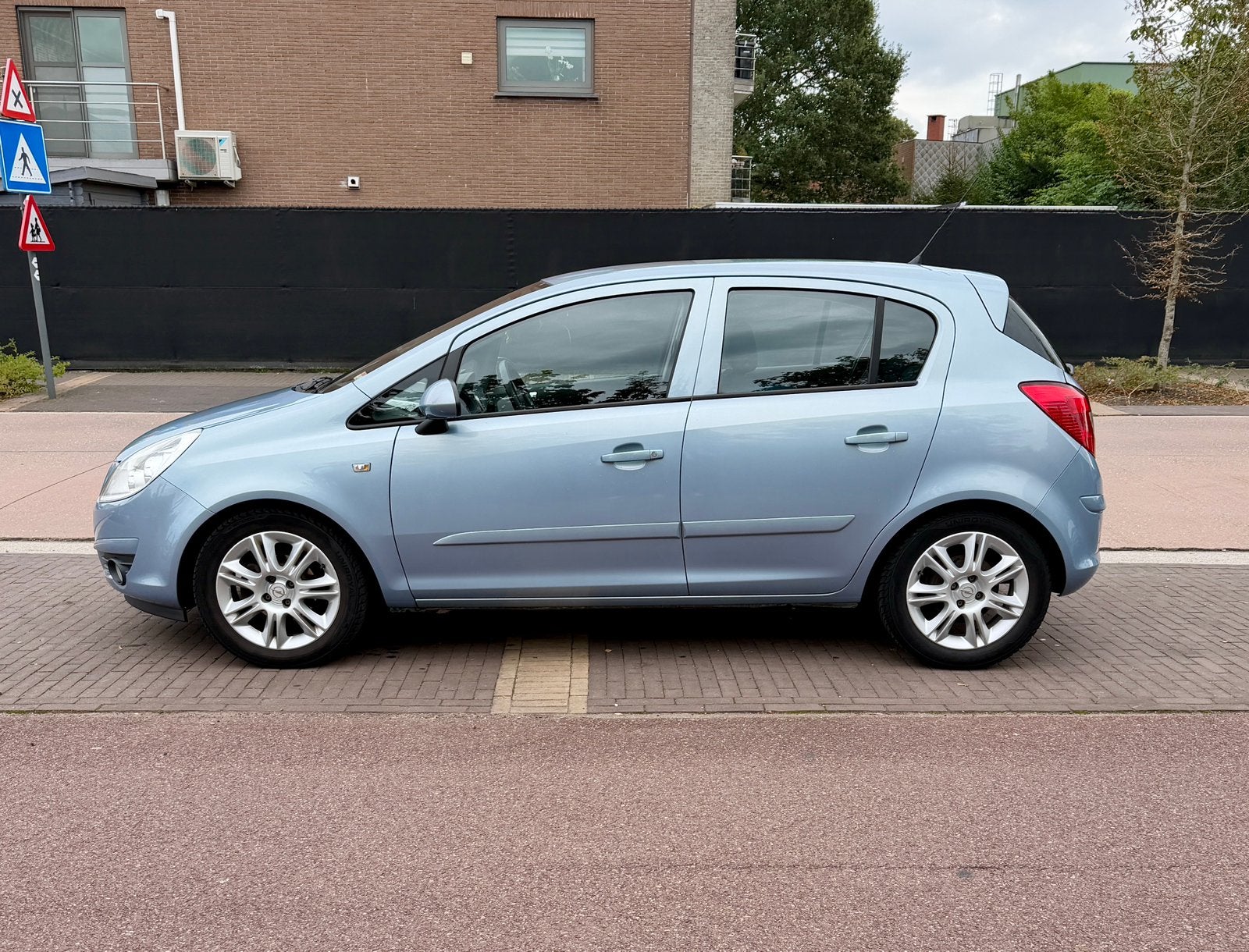 Opel Corsa 1.2 | CarPlay | Camera | GEKEURD VOOR VERKOOP!, Autos, Achat, Bleu, 5 portes, Système audio