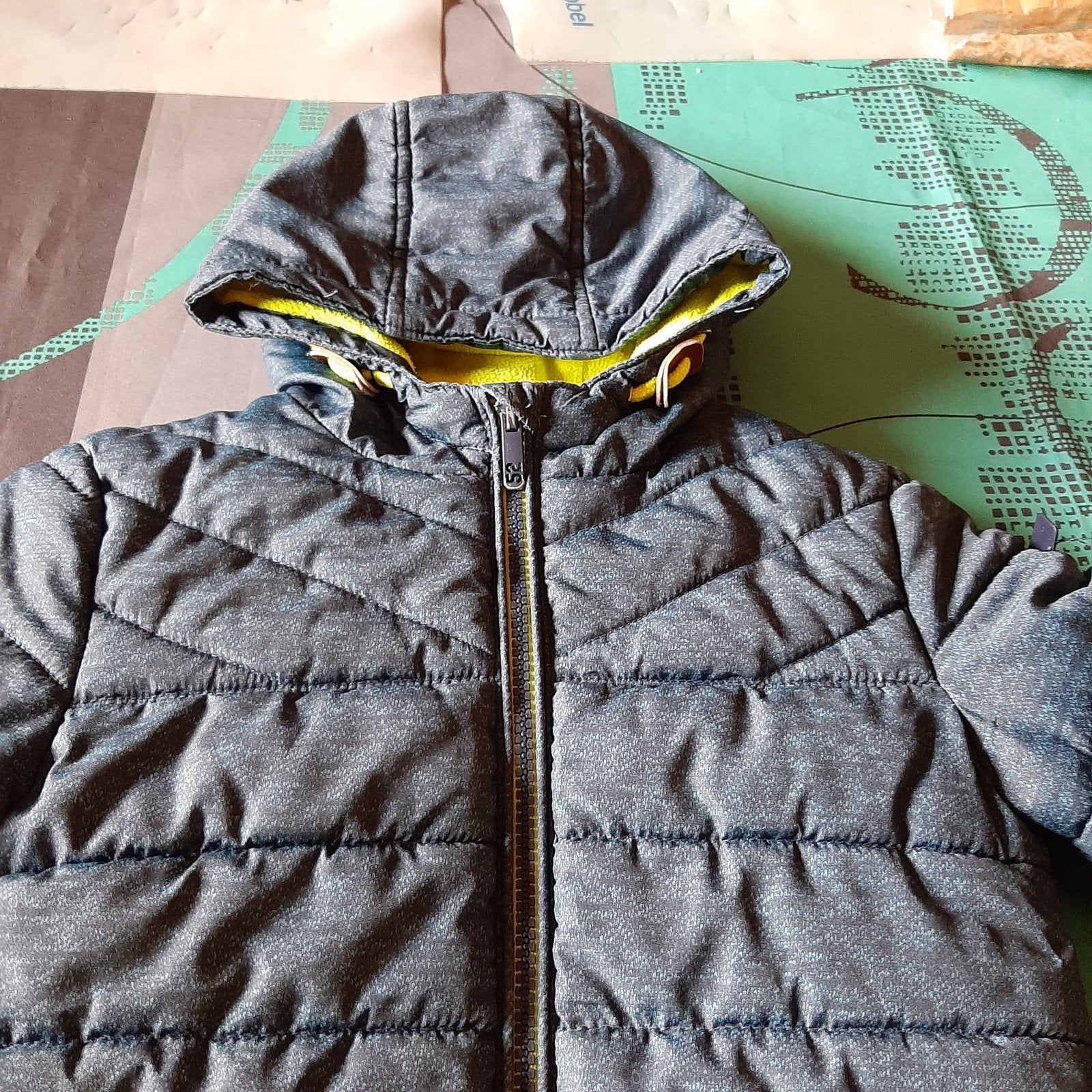Mooie winterjas in blauw maat 104 zeer goede staat., Kinderen en Baby's, Kinderkleding | Maat 104, Ophalen