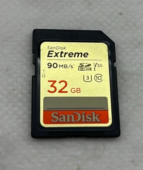 SanDisk Extreme 32 GB SDHC-geheugenkaart — 90 MB/s U3 V30, Ophalen of Verzenden, Zo goed als nieuw, SDHC
