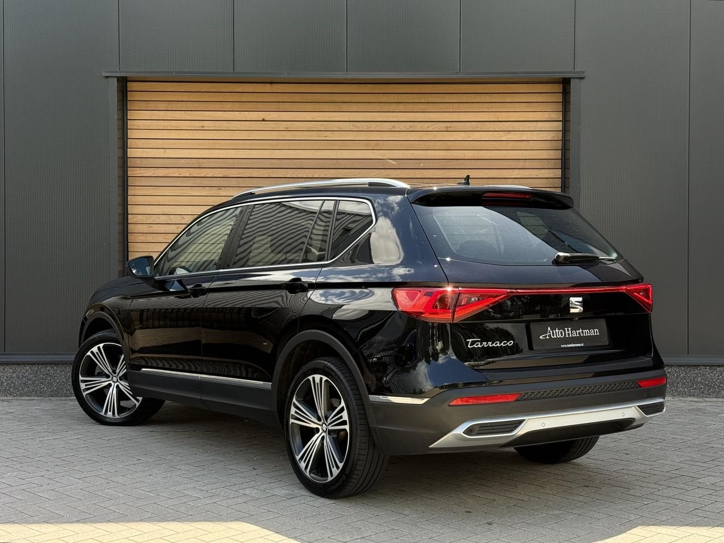 Seat Tarraco 2.0 TSI 4DRIVE Xcellence 7p. TREKHAAK 2200KG|AC, Auto's, Zwart, Bedrijf, SUV of Terreinwagen, Onderhoudsboekje