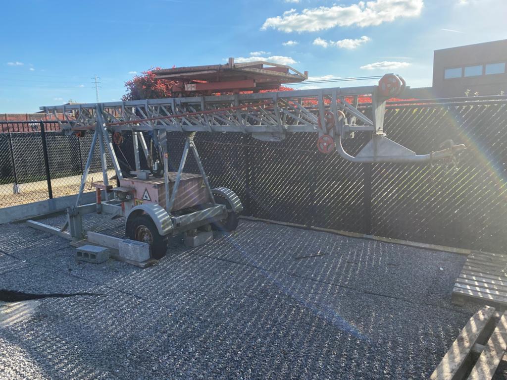 Bouwlift 10m LMB 220V, Doe-het-zelf en Bouw, Bouwliften, Ophalen, Gebruikt, Bouwlift