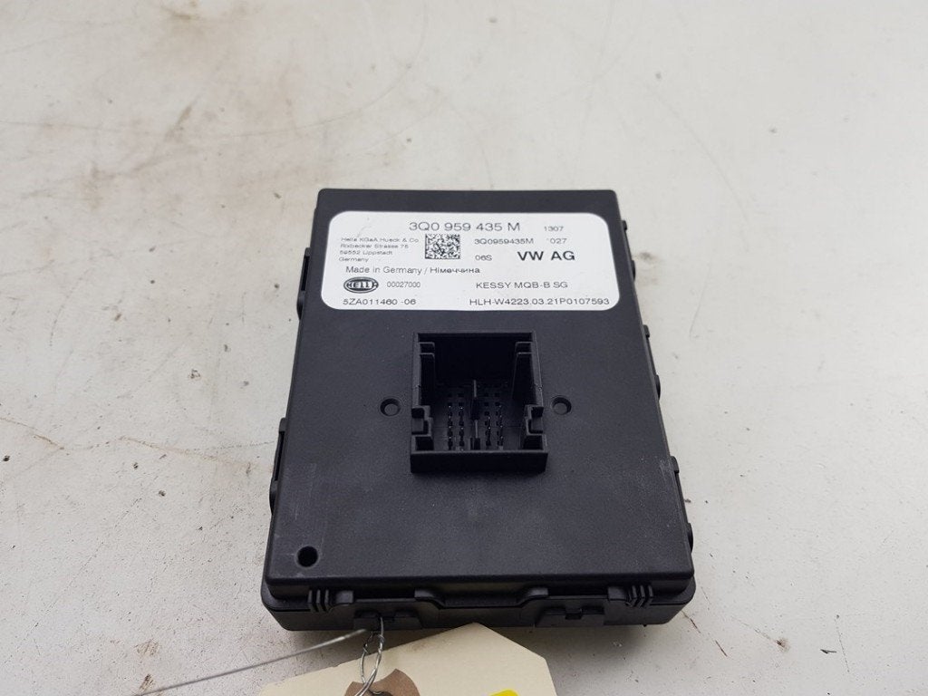 MODULE KEYLESS VEHICLE Kodiaq (|3Q0959435B|3Q0959435M|), Gebruikt, Info@skoda-auto.de, Skoda, Max-Planck-Straße  3-5
64331  Weiterstadt, DE
